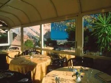 Hotel Bel 3 Palermo 3*,